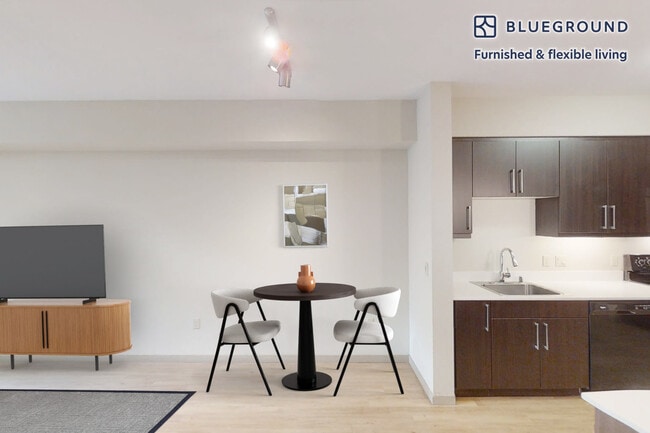 5200 Iron Horse Pkwy unit FL4-ID10688A, Dublin, CA 94568 - photo 3