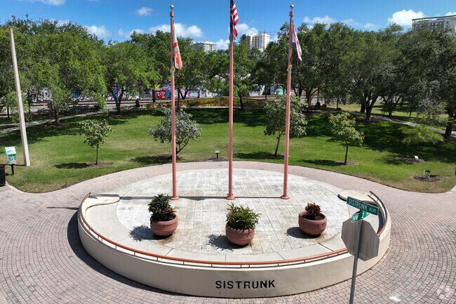 Sistrunk Park offers a nice green area for locals.