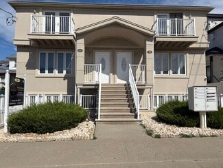 33 Tioga St, Staten Island, NY 10301