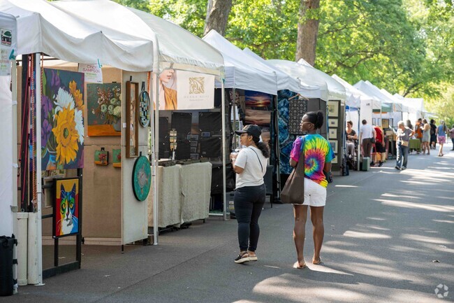 The Crystal Lake Art Fair had many great vendors that hepled make the event a success.