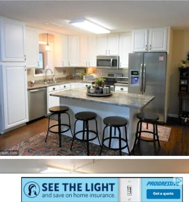 1306 Lincoln Ln Unit 1-3, Hastings, MN 55033