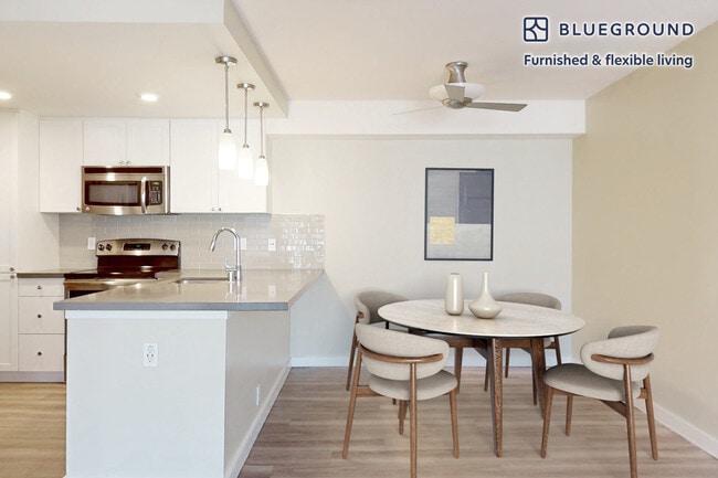 7205 Charmant Dr unit FL1-ID958A, San Diego, CA 92122 - photo 6