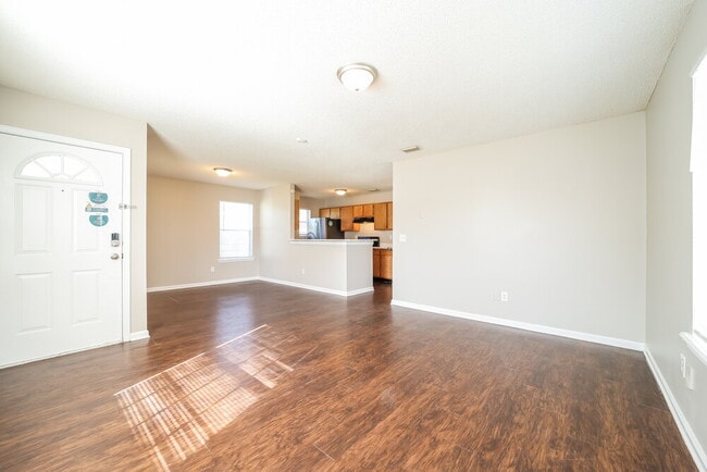 1557 E 30th St, Jacksonville, FL 32206 - photo 3