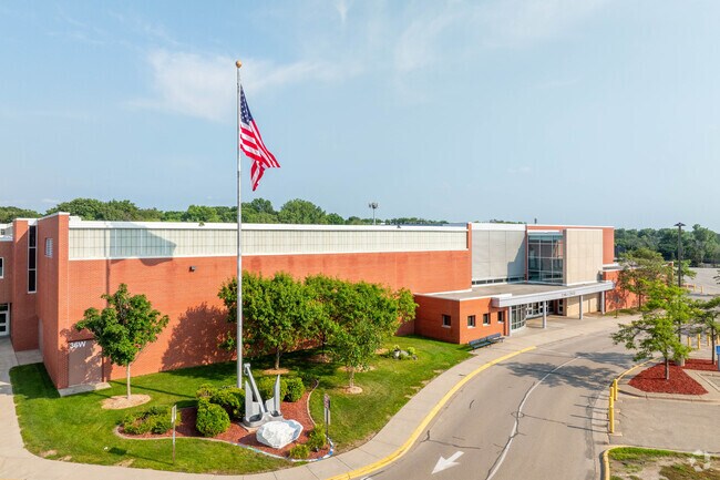 Minnetonka Senior High School ranks fifth in Minnesota with a 73% AP participation rate.