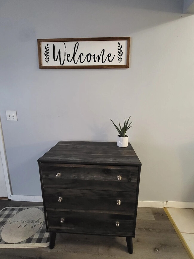 802 7th St, La Crosse, WI 54601 - photo 4