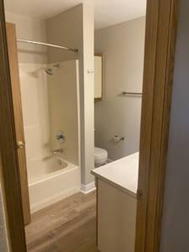 Chesapeake Pointe, Milwaukie, OR 97267 - photo 7