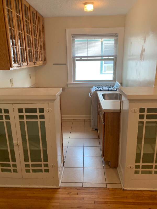 1720 Ashland Ave unit 9, Saint Paul, MN 55104 - photo 5