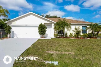 502 Whitehall Ave SW, Palm Bay, FL 32908