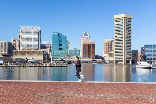 Rosebank located under a thirty-minute drive from downtown Baltiomre.