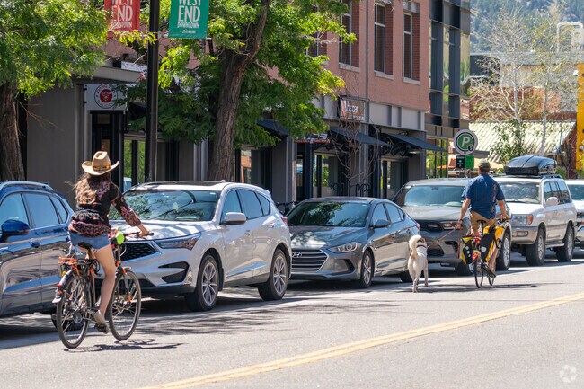 Mapleton Hill is a very walkable and bike-able area.