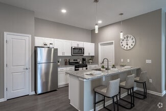 2635 N Forest Rd, Getzville, NY 14068