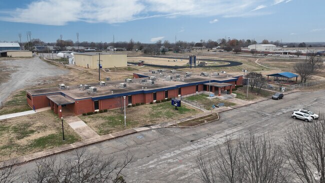 Many kids in Stroud begin their education at Parkview Elementary.