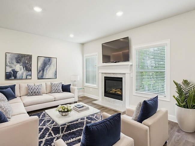 151 Martin Spring Rd, Lawrenceville, GA 30045 - photo 4