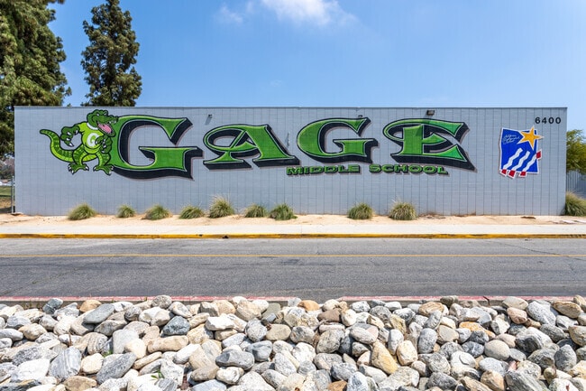 Gator: The spirited mascot of Gage Middle School, embodying unity, enthusiasm, and school pride.