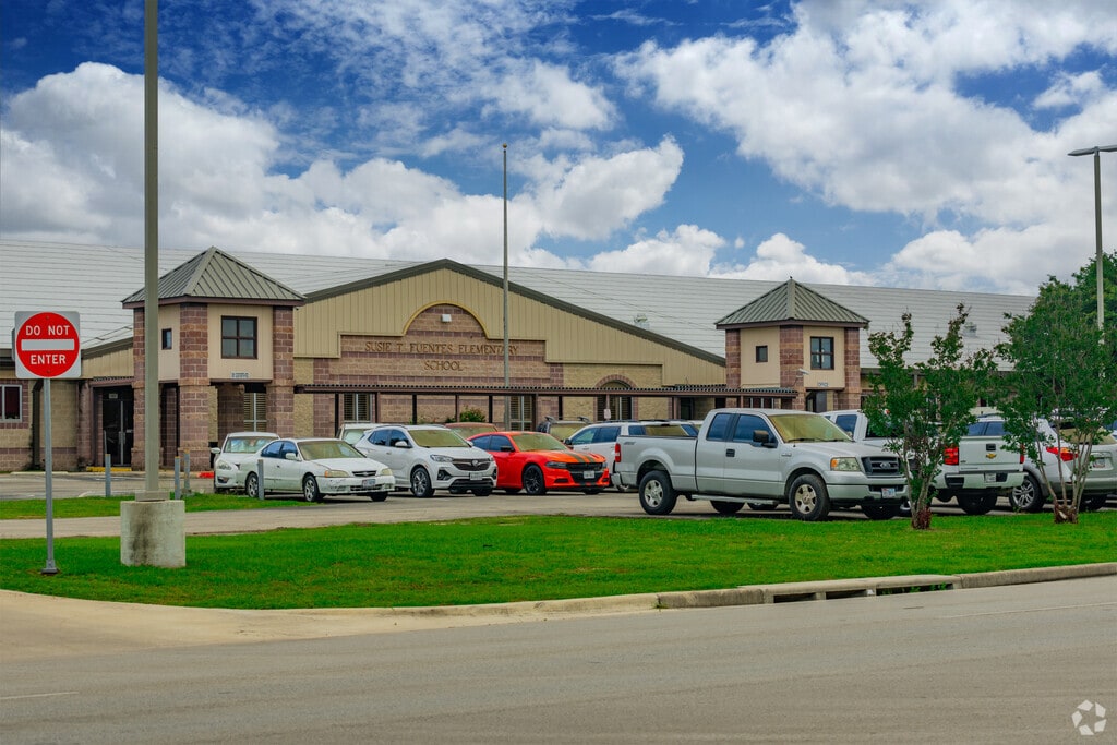 Susie Fuentes Elementary is located in a walking subdivision.