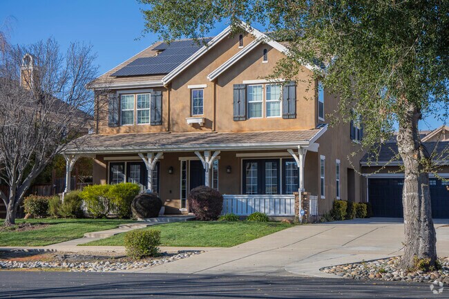 Vinsanto is full of beautiful new traditional style architecture.