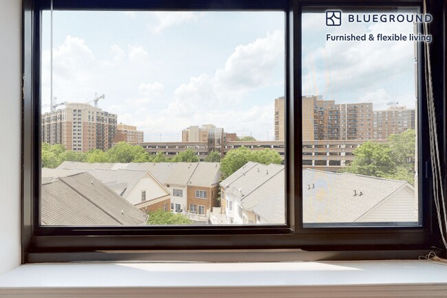 1203 Fidler Ln unit FL6-ID6626A, Silver Spring, MD 20910 - photo 5