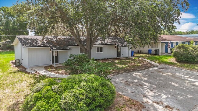 1307 Eagleview Dr unit 1306, Brandon, FL 33510 - photo 3