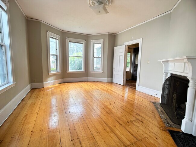 57 Rindge Ave unit 4 bd, Cambridge, MA 02140 - photo 6