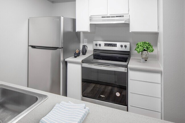 Avana at Happy Valley, Happy Valley, OR 97086 - photo 2