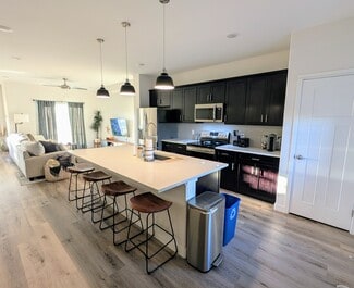 613 Chimney Rock Ln, Grand Junction, CO 81505