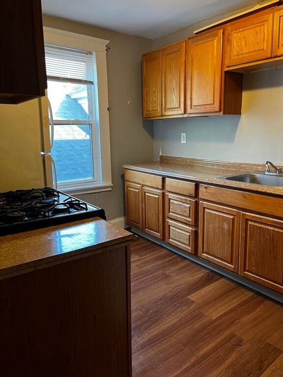 40 Floyd St Unit 3R, Boston, MA 02124