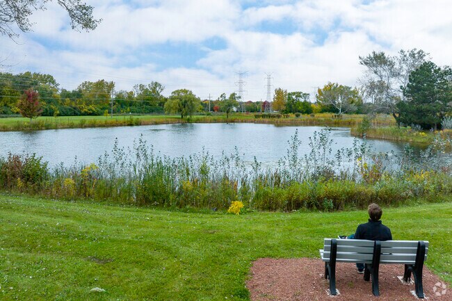 Beautiful scenes are found throughout the Cambridge Chase neighborhood.