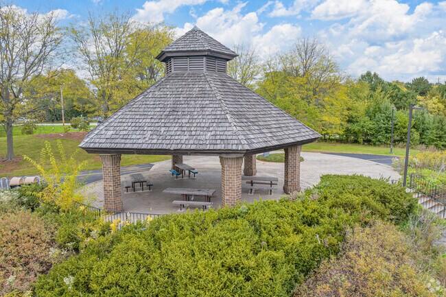Enjoy an afternoon picnic at Lake Osborne Park in the Watts neighborhood.
