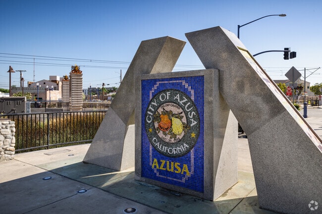 Rosedale is a family-friendly neighborhood in the city of Azusa.