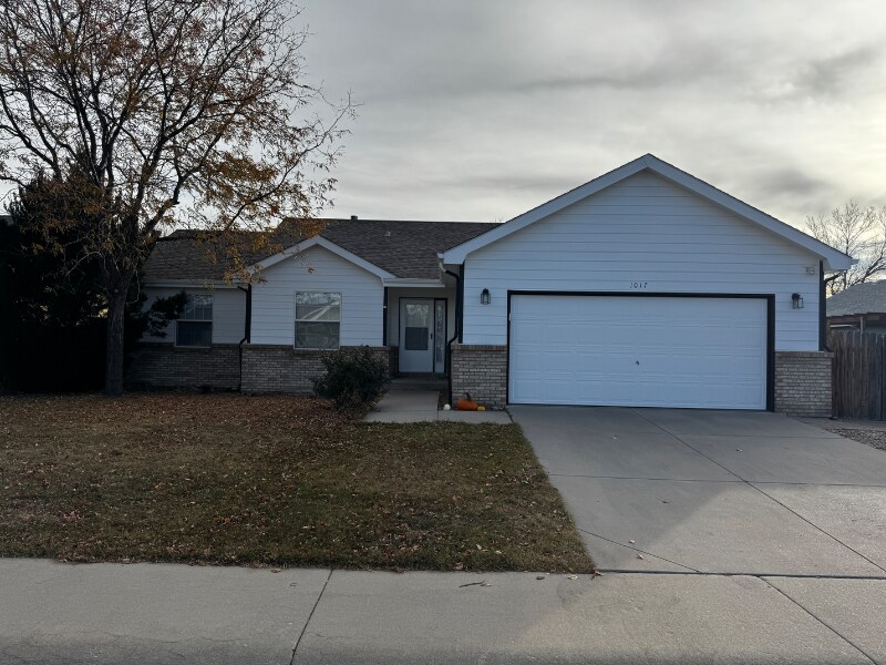 1017 Basin Ct, Windsor, CO 80550 - photo 1