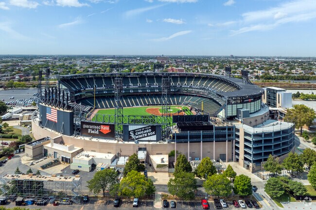 Stateway Gardens residents can go to games at Guaranteed Rate Field.