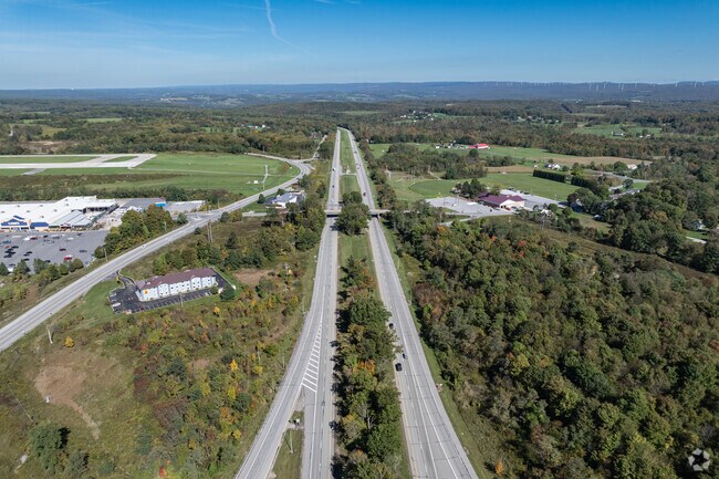 The Johnstown Expressway runs north from Johnstown to Homer City.