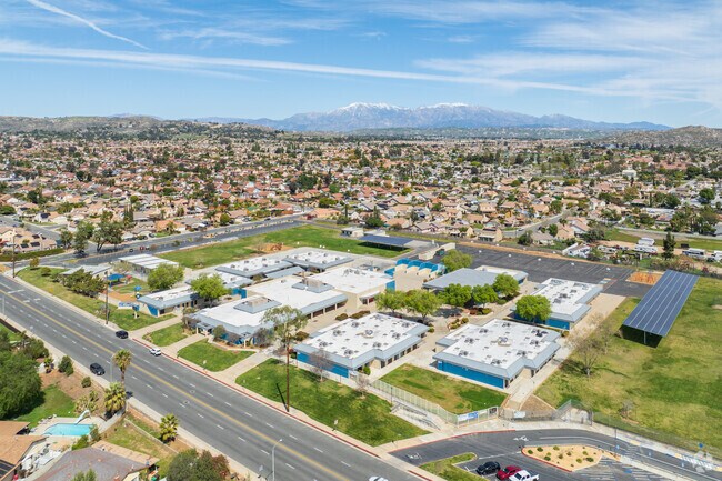 The neighborhood of Butterfield is anchored by Butterfield Language Academy.