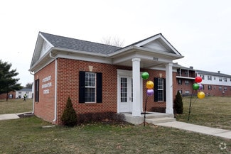 1207 Middleborough Rd, Essex, MD 21221