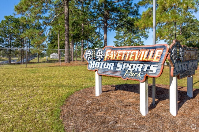 Fayetteville Motor Sports Park has daytime and evening events in South View, NC.