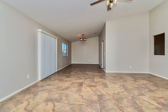 9585 E Paseo Juan Tabo, Tucson, AZ 85747 - photo 3