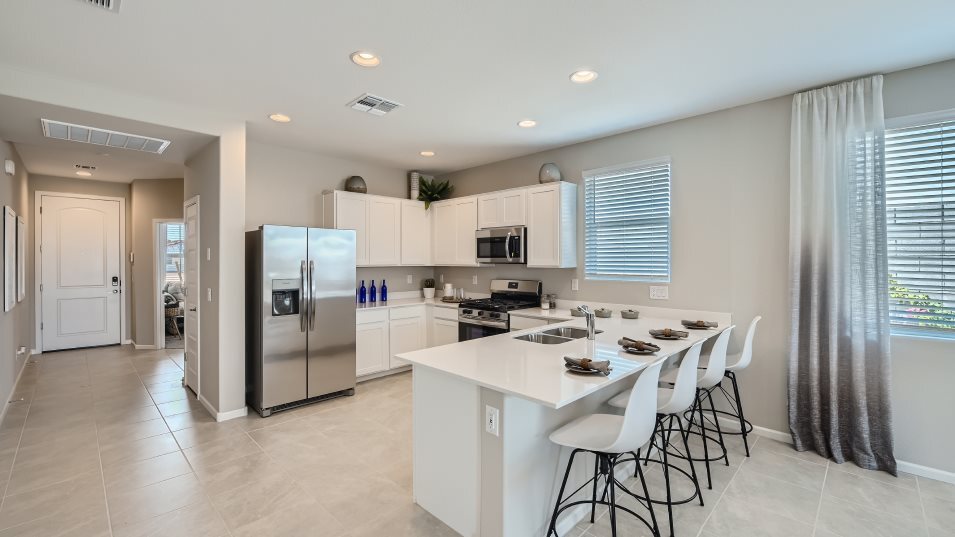 25032 N 174th Ave, Surprise, AZ 85387 - photo 1