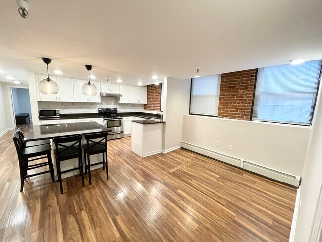 51 Hemenway St unit TS, Boston, MA 02115 - photo 2