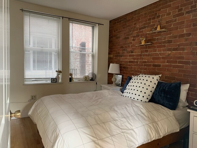 26 Fenway unit 4, Boston, MA 02215 - photo 7