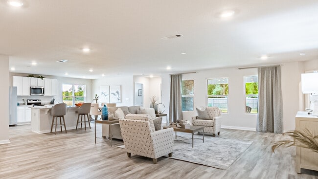 136 Aberdeen Loop, Calera, AL 35040 - photo 3