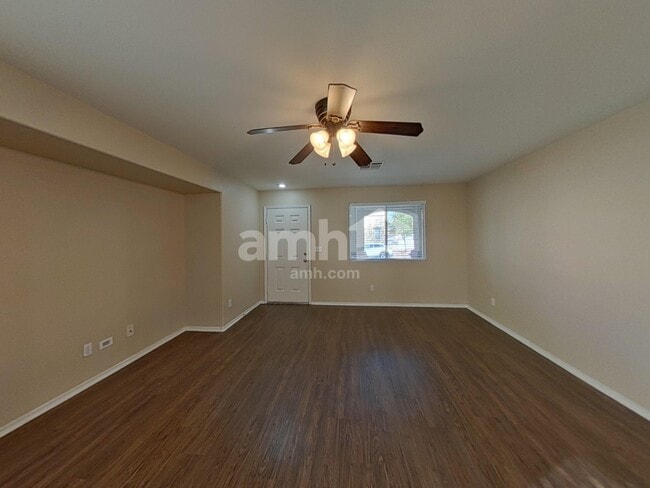 969 Medina de Leon Ave, Henderson, NV 89015 - photo 6