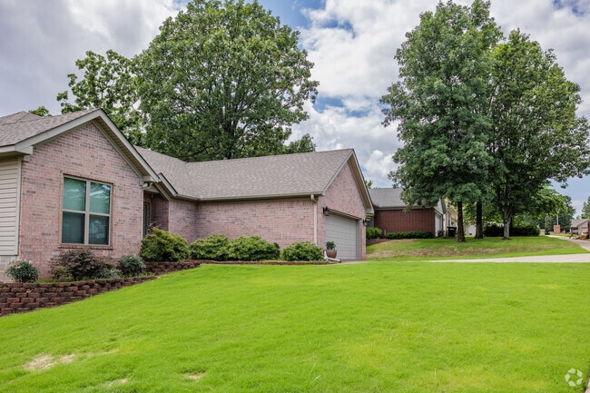 Homes throughout Sherwood vary in size and layout.