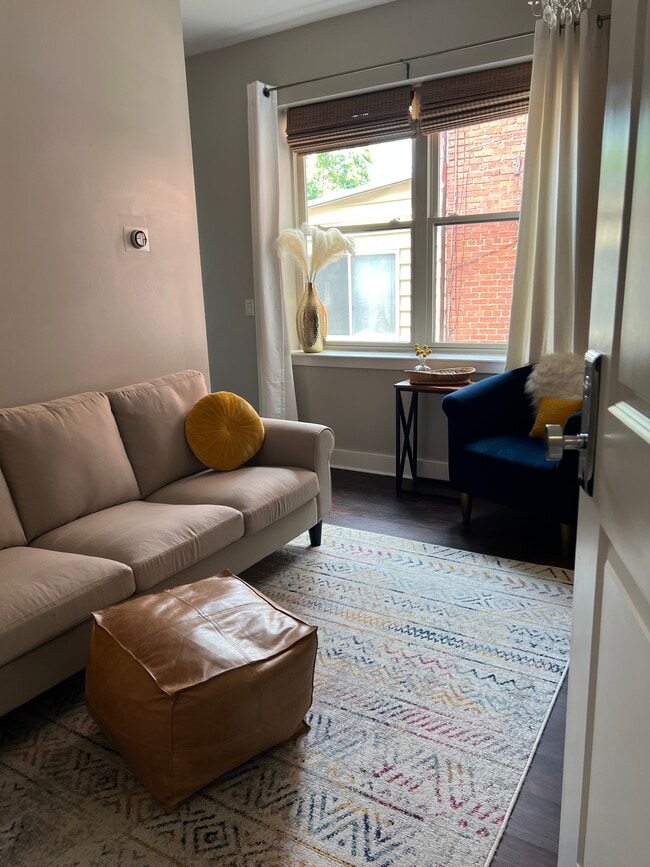 3606 Rock Creek Church Rd NW unit 204, Washington, DC 20010 - photo 2