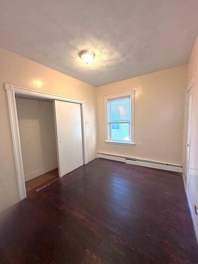 6 Young Ave unit 1, Providence, RI 02908 - photo 6