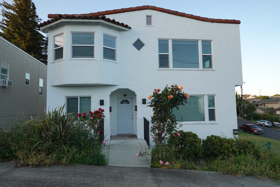 211 2nd St unit 211, Rodeo, CA 94572 - photo 1