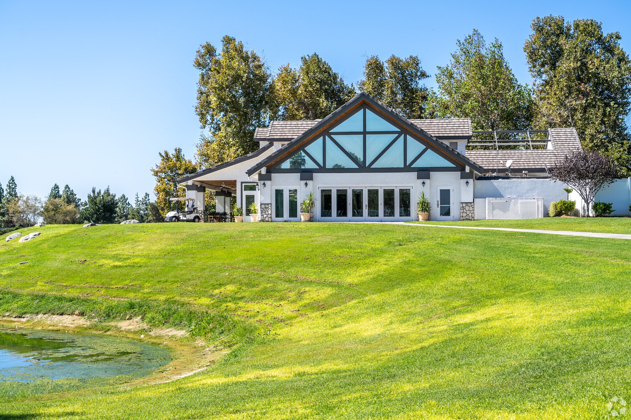The Links at Riverlakes Ranch Golf Course is steps from San Trope residents' homes.