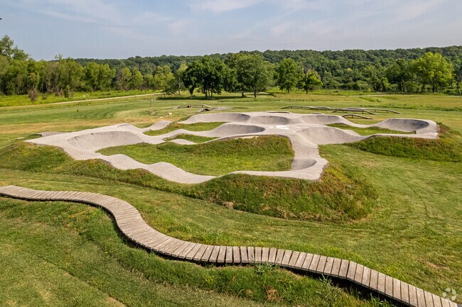 City Lake Park, north of Siloam Springs, has multiple bike paths, tracks, and dock access.