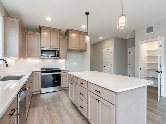 10913 NE 107th Place, Vancouver, WA 98662 - photo 7