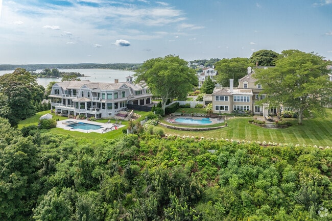 Some residents of Crow Point have brilliant pools that overlook the ocean.