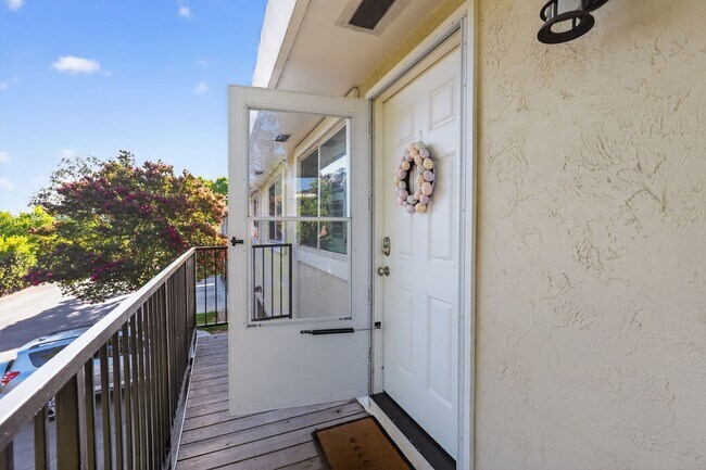 2303 Saidel Dr unit 4, San Jose, CA 95124 - photo 3